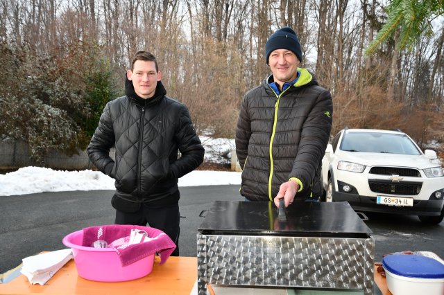 Nikolausaktion beim Spielplatz am 8. Dezember 2023