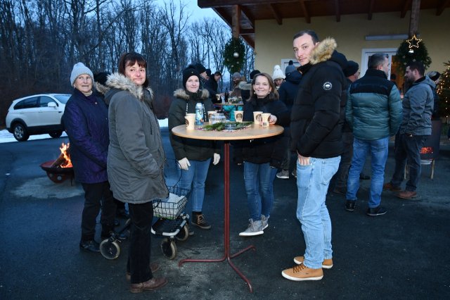 Nikolausaktion beim Spielplatz am 8. Dezember 2023