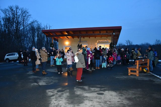 Nikolausaktion beim Spielplatz am 8. Dezember 2023