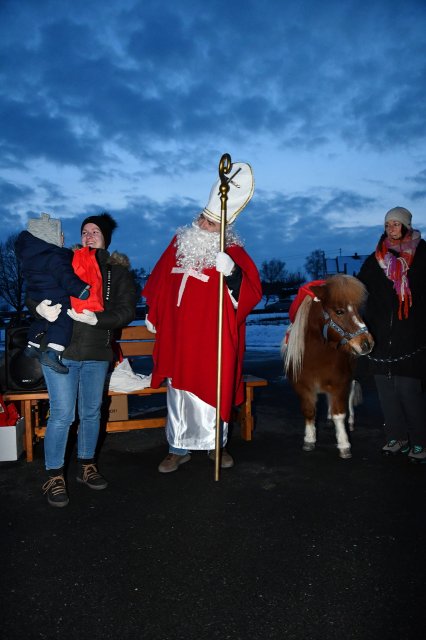 Nikolausaktion beim Spielplatz am 8. Dezember 2023