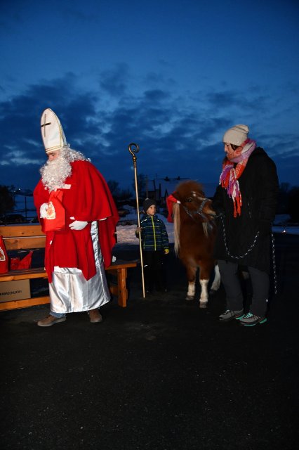 Nikolausaktion beim Spielplatz am 8. Dezember 2023