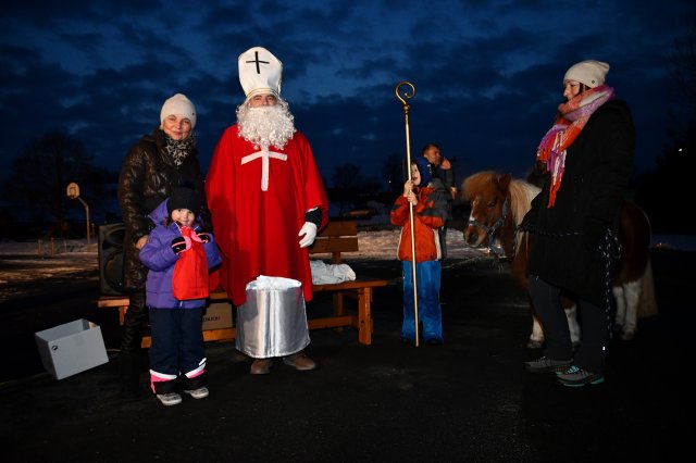 Nikolausaktion beim Spielplatz am 8. Dezember 2023