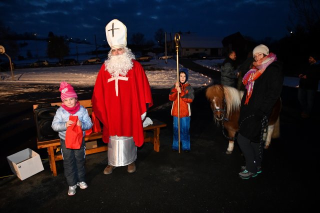 Nikolausaktion beim Spielplatz am 8. Dezember 2023