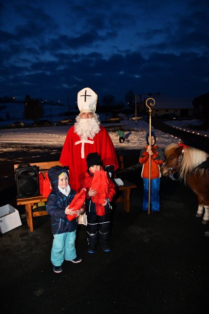 Nikolausaktion beim Spielplatz am 8. Dezember 2023