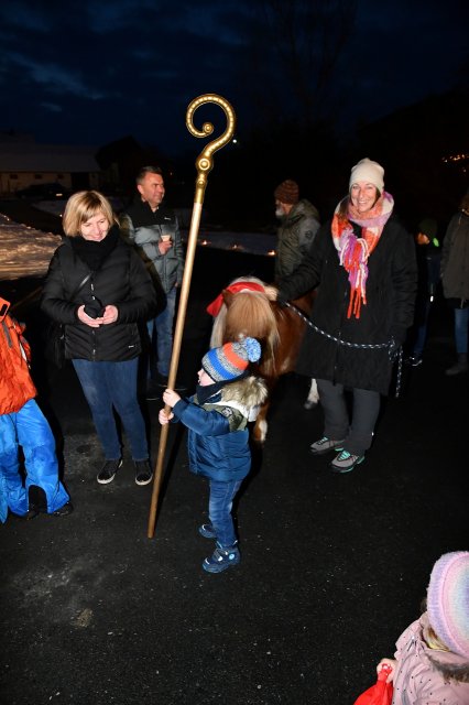 Nikolausaktion beim Spielplatz am 8. Dezember 2023