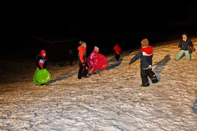 Nikolausaktion beim Spielplatz am 8. Dezember 2023